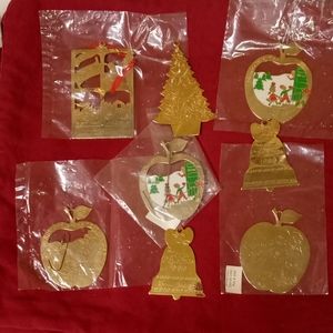 !💕8 Vintage Gold-Tone Metal Christmas Holiday  Ornaments Engraved 7- G. Duchin